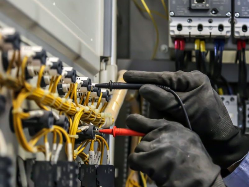 servicio-tecnico-industrial-03 mantenimiento de maquinaria industrial